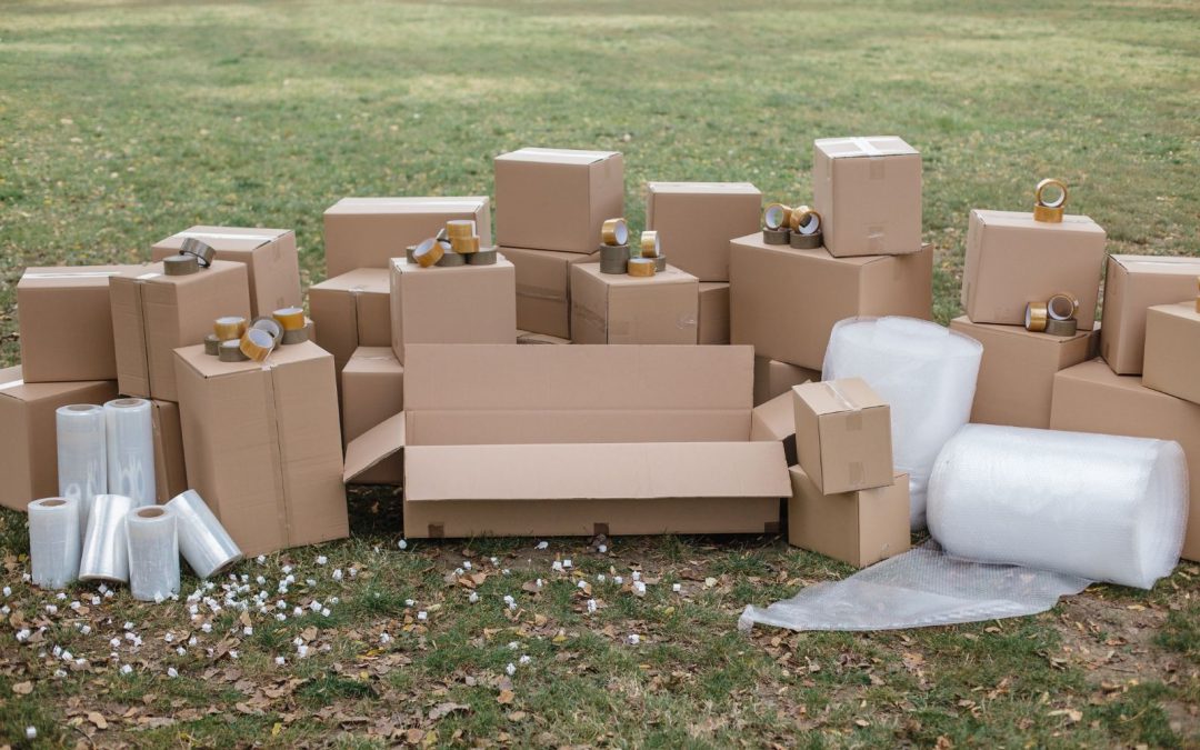 Plastik czy tektura falista?